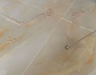 牡丹江瓷砖空鼓维修公司分享粘合剂选择不当在瓷砖铺贴过程中可能导致以下问题